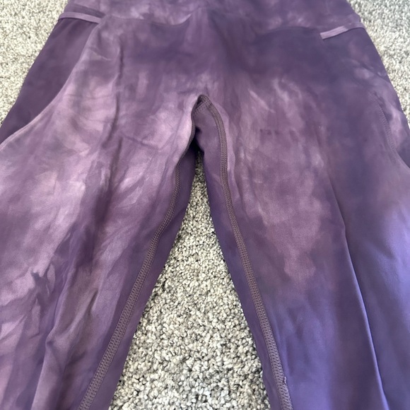 ✨ Born Primitive Leggings ✨ - Picture 3 of 5